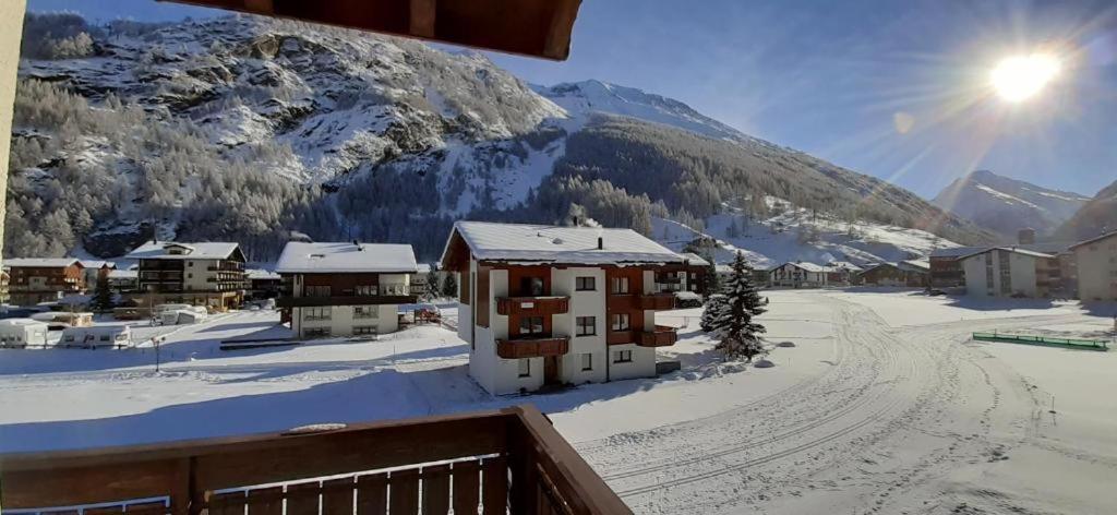 Haus L' Oree Lägenhet Saas-Grund Exteriör bild